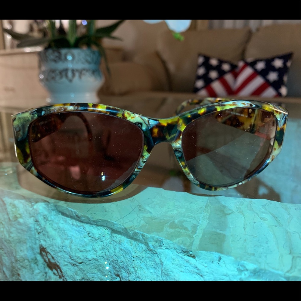 Authentic Fendi tortoise shell sun/eyeglass frames